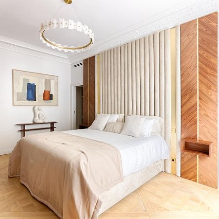 Elegant Luxury Apartment For 6 On Champs-Elysees Παρίσι Εξωτερικό φωτογραφία